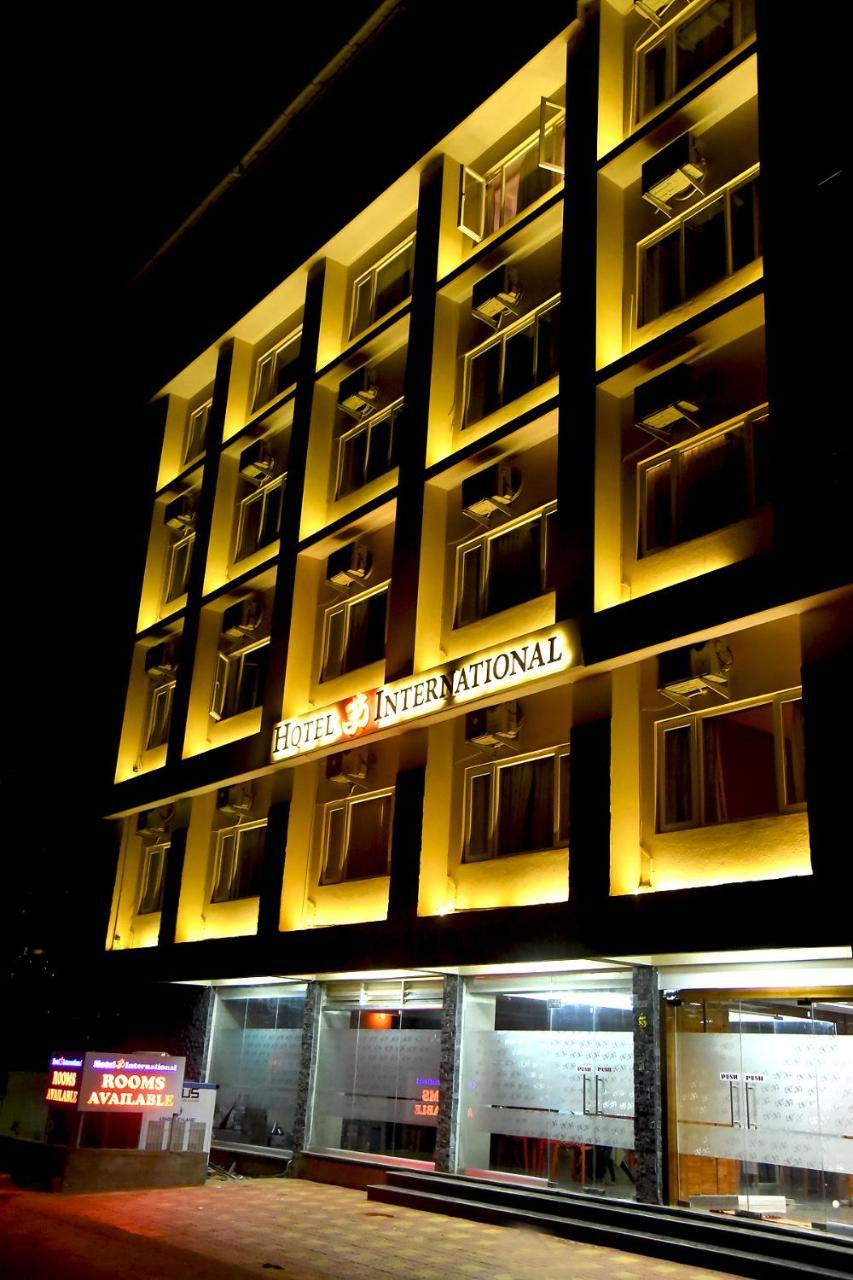 Hotel Om International Gokarna  Εξωτερικό φωτογραφία